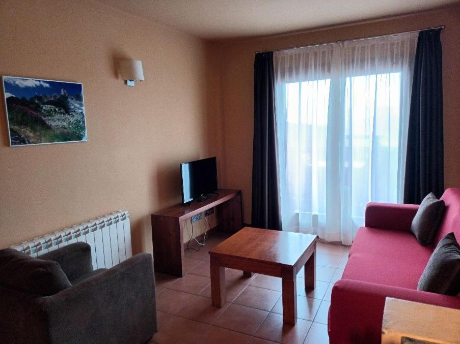 Aparthotel Bellver Bellver De Cerdanya Eksteriør billede