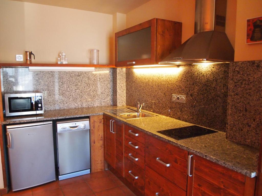 Aparthotel Bellver Bellver De Cerdanya Eksteriør billede