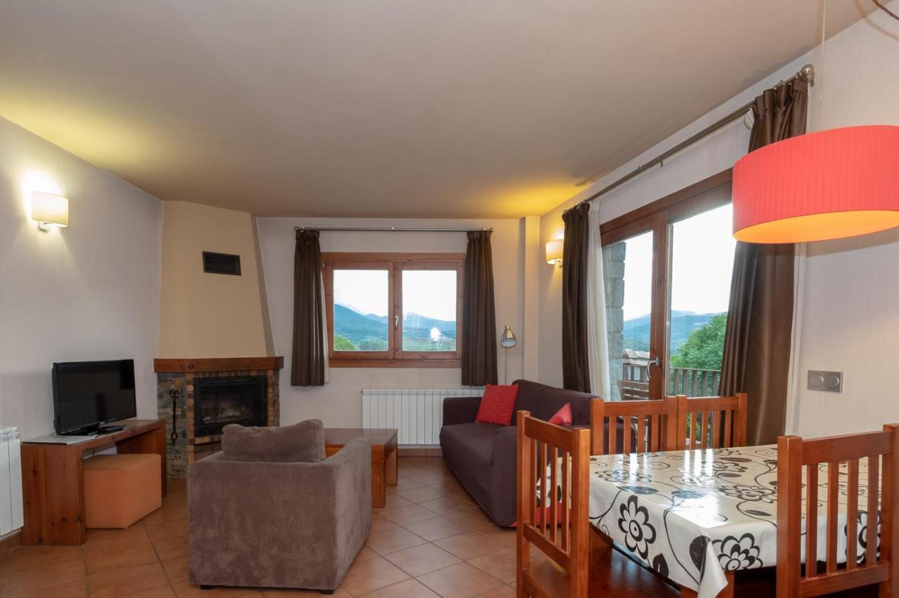 Aparthotel Bellver Bellver De Cerdanya Eksteriør billede