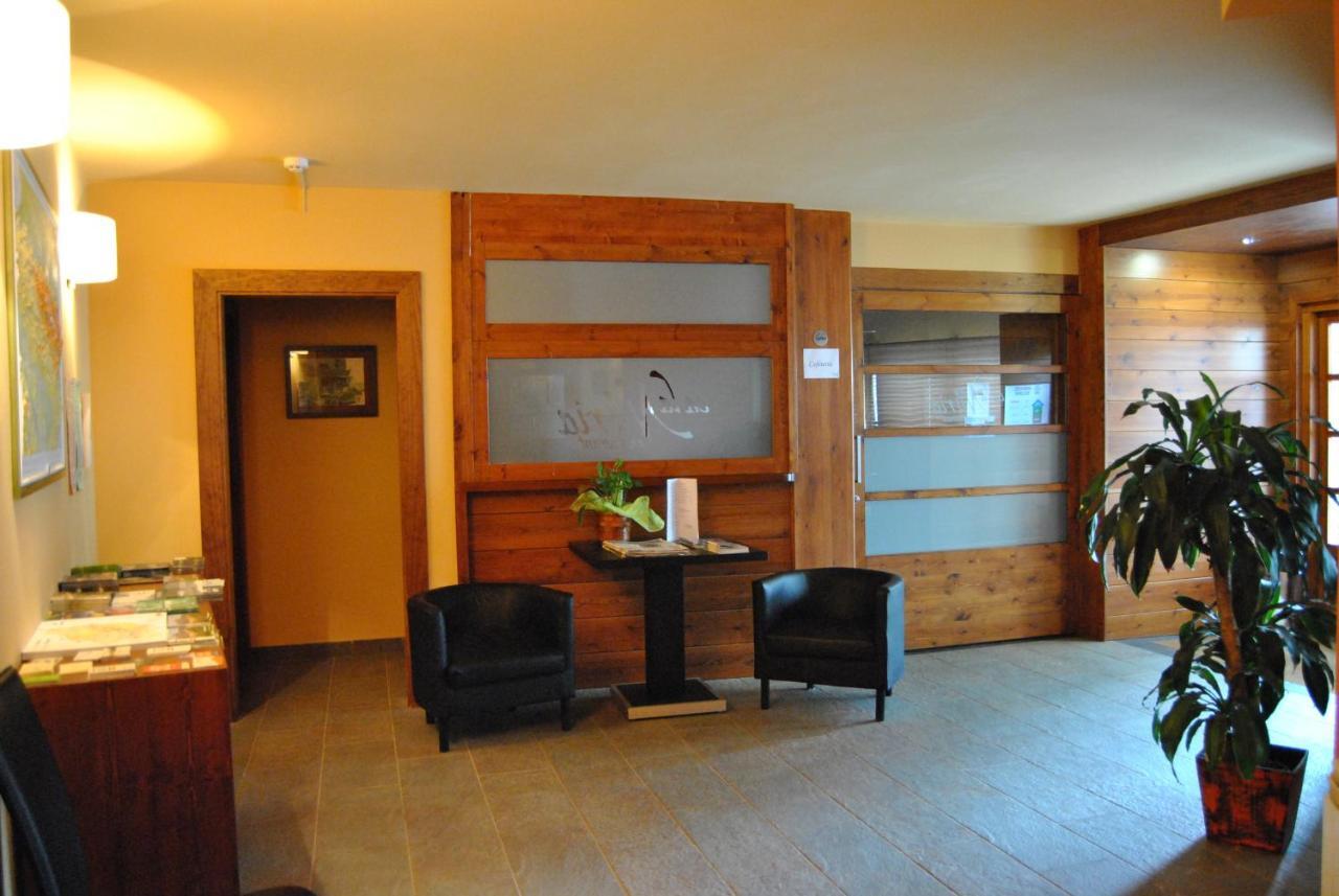Aparthotel Bellver Bellver De Cerdanya Eksteriør billede